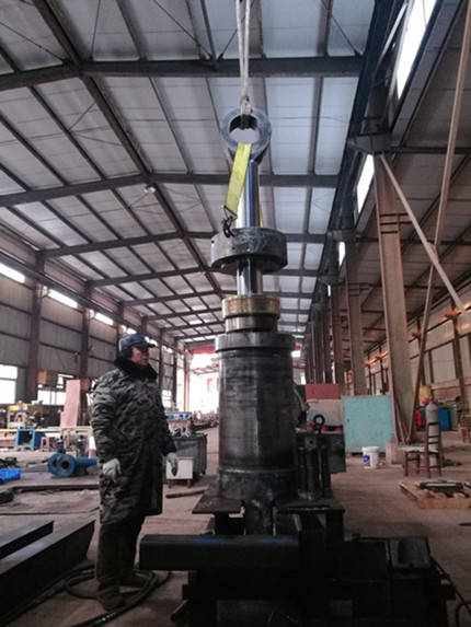 液壓油缸維修(圖18) 液壓油缸維修(圖18)